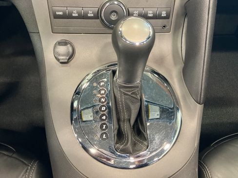 Used 2007 Pontiac Solstice Convertible w/ Premium Package image 13