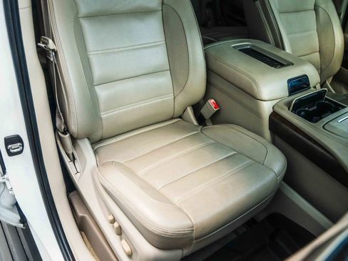 Used 2018 GMC Yukon Denali w/ Open Road Package image 44