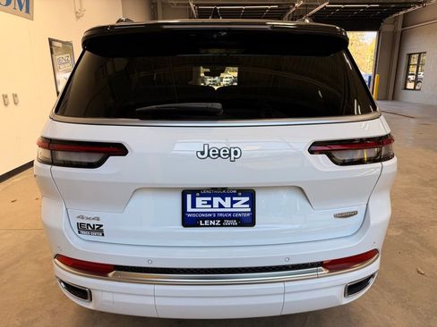 Used 2024 Jeep Grand Cherokee L Summit AWD/4WD image 6