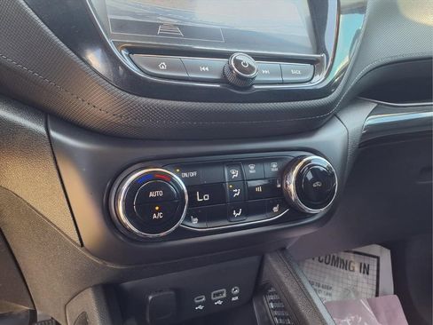 Used 2023 Chevrolet TrailBlazer LT w/ Convenience Package AWD/4WD image 12