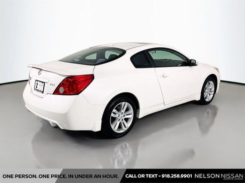 Used 2012 Nissan Altima 2.5 S w/ 2.5S Premium Pkg FWD image 5