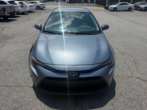 Used 2023 Toyota Corolla LE FWD image 2