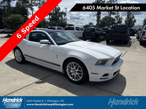 Used 2014 Ford Mustang Premium w/ Equipment Group 202A RWD image 1