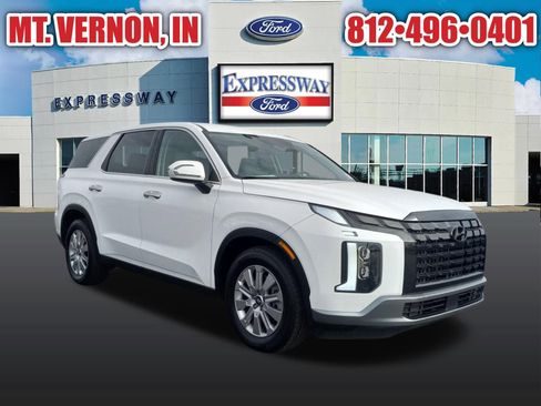 Used 2025 Hyundai Palisade SE FWD image 5