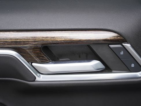 Used 2022 GMC Sierra 1500 Elevation image 16