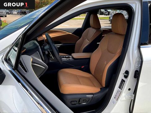 Used 2025 Lexus RX 350 Premium Plus w/ Convenience Package FWD image 6