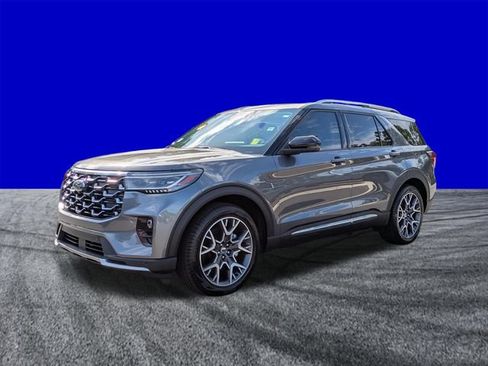 Certified 2025 Ford Explorer Platinum w/ Ultimate Package RWD image 8