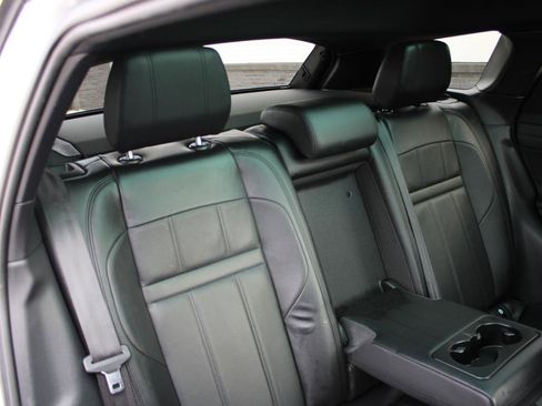 Used 2020 Land Rover Range Rover Evoque SE image 14