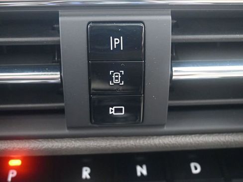 Used 2021 Lincoln Corsair Reserve w/ Equipment Group 201A image 19