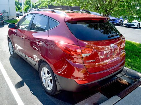 Used 2012 Hyundai Tucson GLS FWD image 18