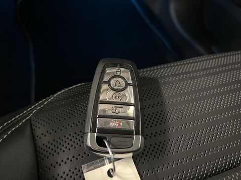 Certified 2025 Lincoln Nautilus Reserve image 45