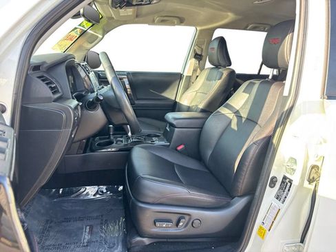 Used 2023 Toyota 4Runner TRD Off-Road Premium AWD/4WD image 10