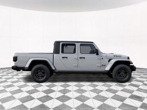 New 2026 Jeep Gladiator Willys image 29