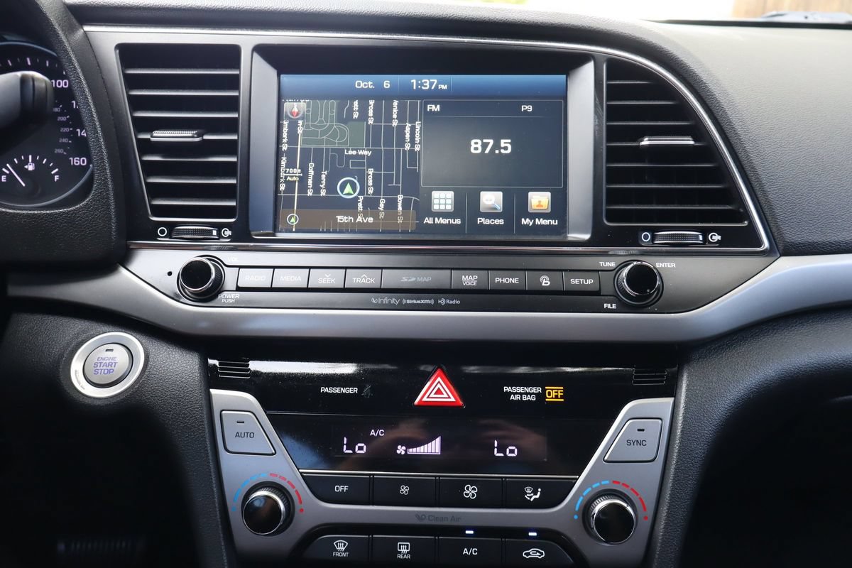 Used 2017 Hyundai Elantra Limited w/ Limited Tech Package 04 FWD image 35