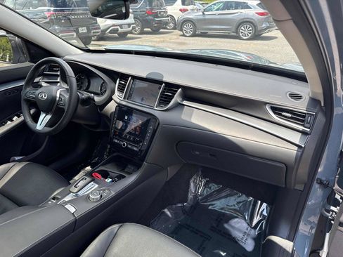 Used 2025 INFINITI QX50 Luxe AWD/4WD image 28