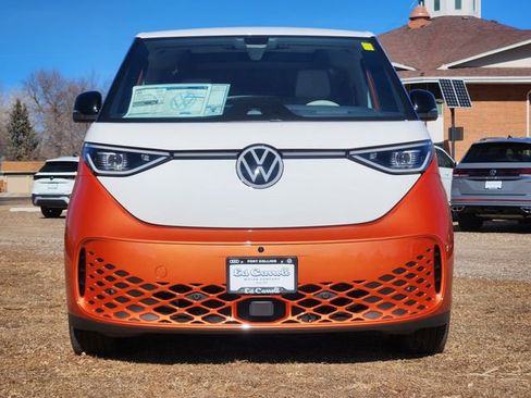 New 2025 Volkswagen ID. Buzz Pro S Plus image 2