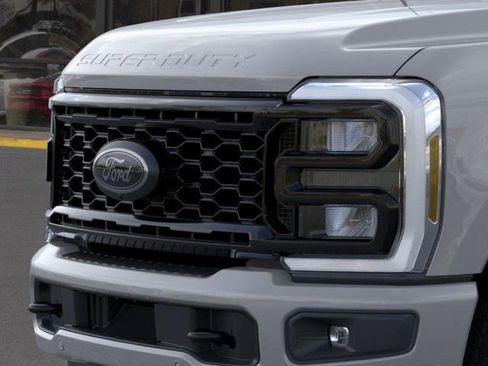 New 2026 Ford F350 Lariat w/ Black Appearance Package image 17