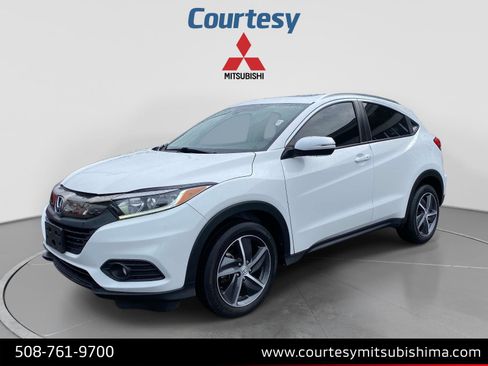 Used 2022 Honda HR-V EX image 1