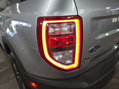 Used 2021 Ford Bronco Sport Outer Banks image 12