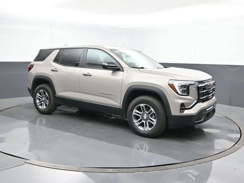 Used 2025 GMC Terrain Elevation image 7