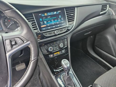 Used 2019 Buick Encore Preferred AWD/4WD image 28