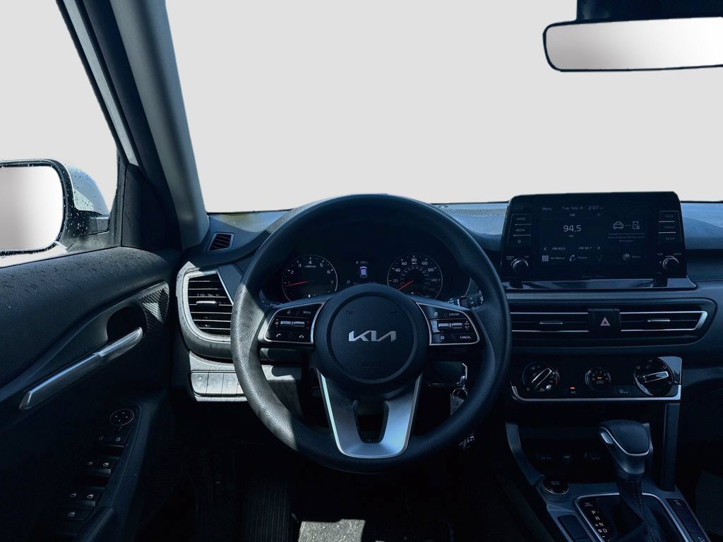 Certified 2023 Kia Seltos LX AWD/4WD image 14