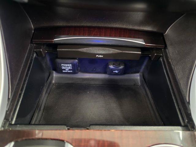 Used 2015 Acura TLX w/ Technology Package FWD image 20