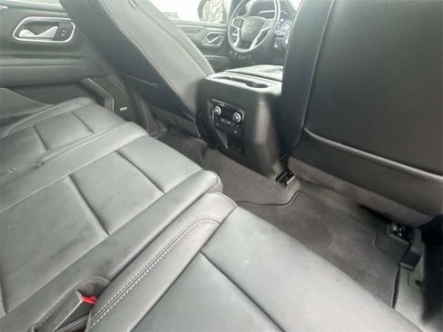 Used 2022 Chevrolet Tahoe Z71 w/ Luxury Package image 16
