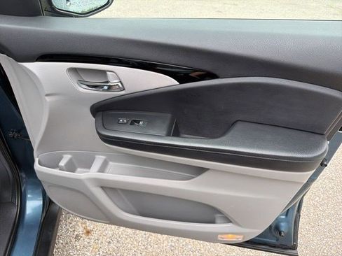 Used 2019 Honda Pilot Elite image 21