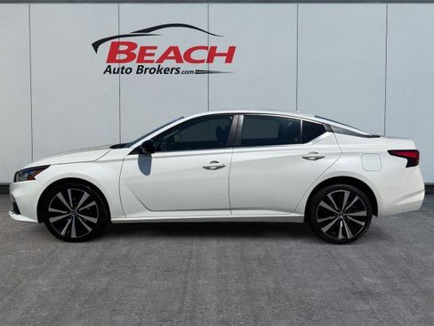 Used 2019 Nissan Altima 2.5 SR AWD/4WD image 5