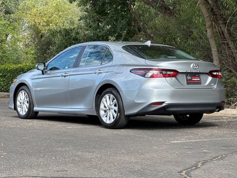 Used 2024 Toyota Camry LE w/ Convenience Package FWD image 7