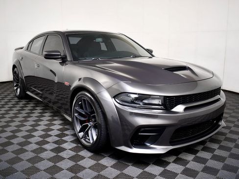 Used 2020 Dodge Charger Scat Pack image 6