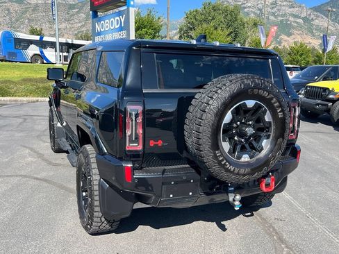 Used 2024 GMC Hummer EV 2X w/ Extreme Off-Road Package AWD/4WD image 11