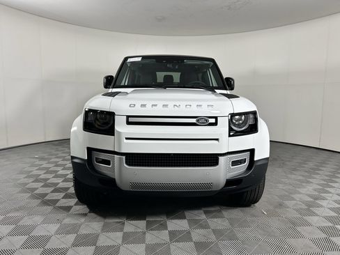 Used 2025 Land Rover Defender 90 S AWD/4WD image 4