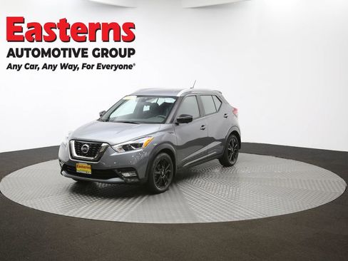 Used 2020 Nissan Kicks SR FWD image 52