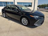 Used 2024 Toyota Camry LE image 5