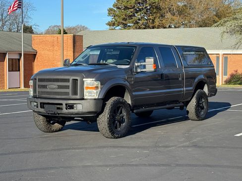 Used 2008 Ford F250 XLT image 1