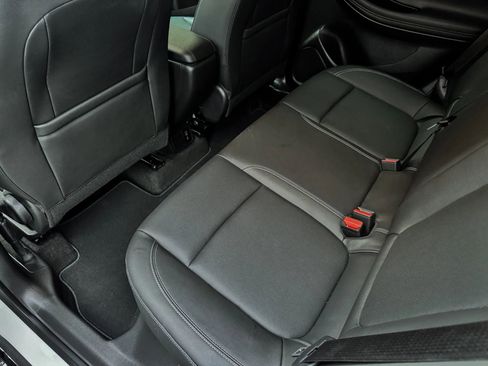 Used 2024 Buick Encore GX Sport Touring FWD image 20
