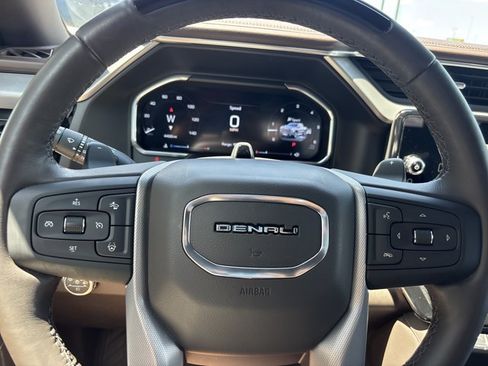 Used 2026 GMC Sierra 1500 Denali AWD/4WD image 30