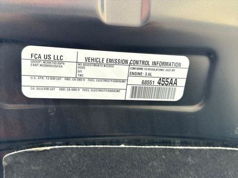 Certified 2022 Chrysler Pacifica Pinnacle FWD image 10