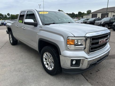 Used 2014 GMC Sierra 1500 SLE w/ SLE Value Package AWD/4WD image 3