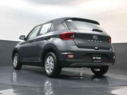 Certified 2026 Hyundai Venue SE FWD image 25