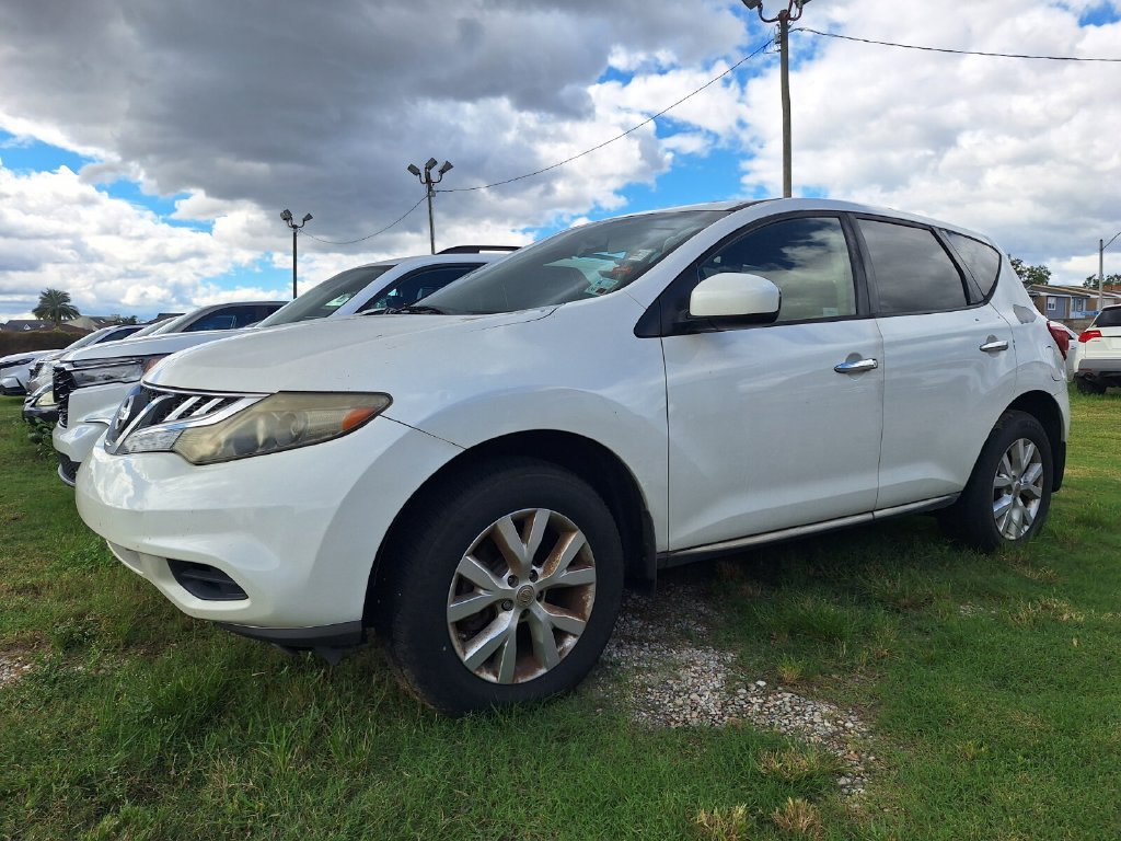 Used 2014 Nissan Murano S FWD image 1