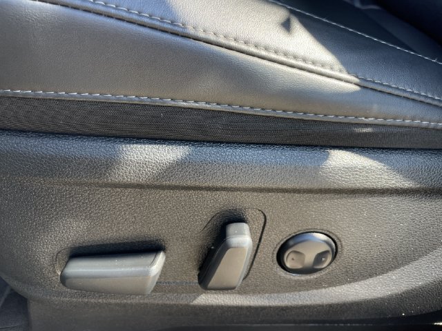 Used 2025 Kia Telluride S AWD/4WD image 26