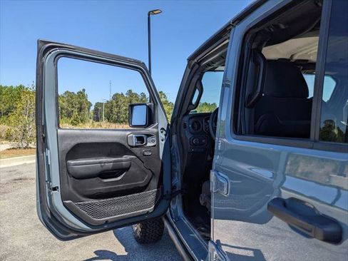 Certified 2025 Jeep Wrangler Unlimited Rubicon 4xe w/ Safety Group image 54