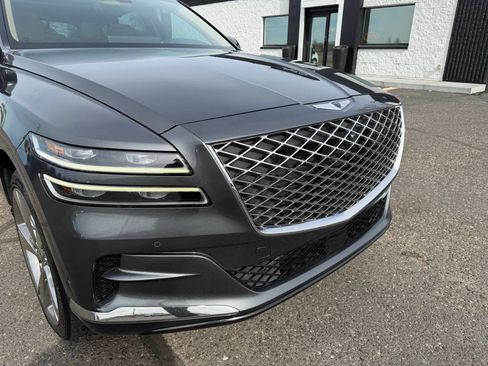 Used 2022 Genesis GV80 2.5T w/ Prestige Package 04 AWD/4WD image 13