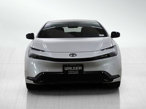 Used 2026 Toyota Prius AWD image 8