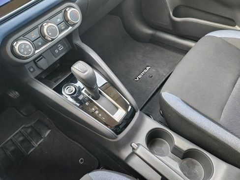 Used 2025 Nissan Versa SV image 18