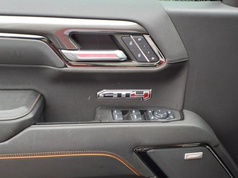 Used 2024 GMC Sierra 1500 AT4 w/ Technology Package image 24