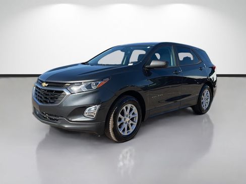Used 2020 Chevrolet Equinox LS w/ LS Convenience Package AWD/4WD image 7